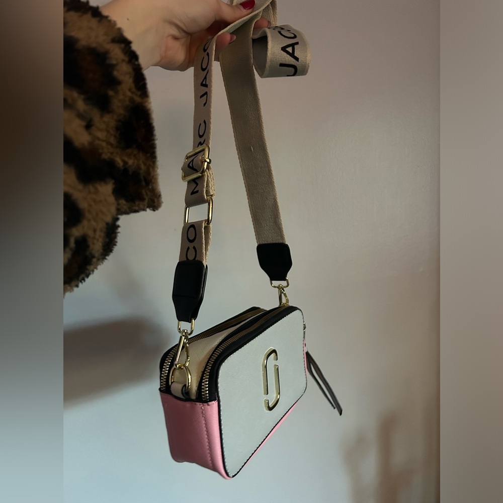 Marc Jacobs crossbody dupe